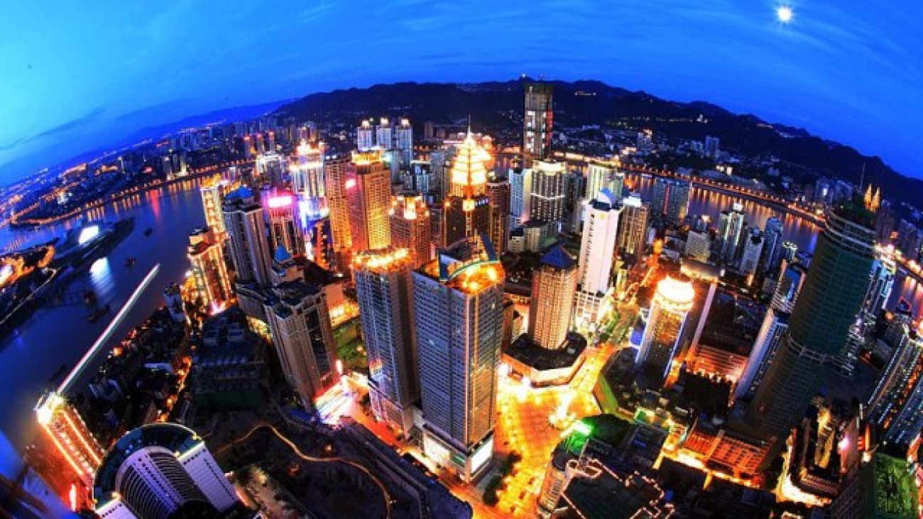 800px-Chongqing_Night_Yuzhong-640x360